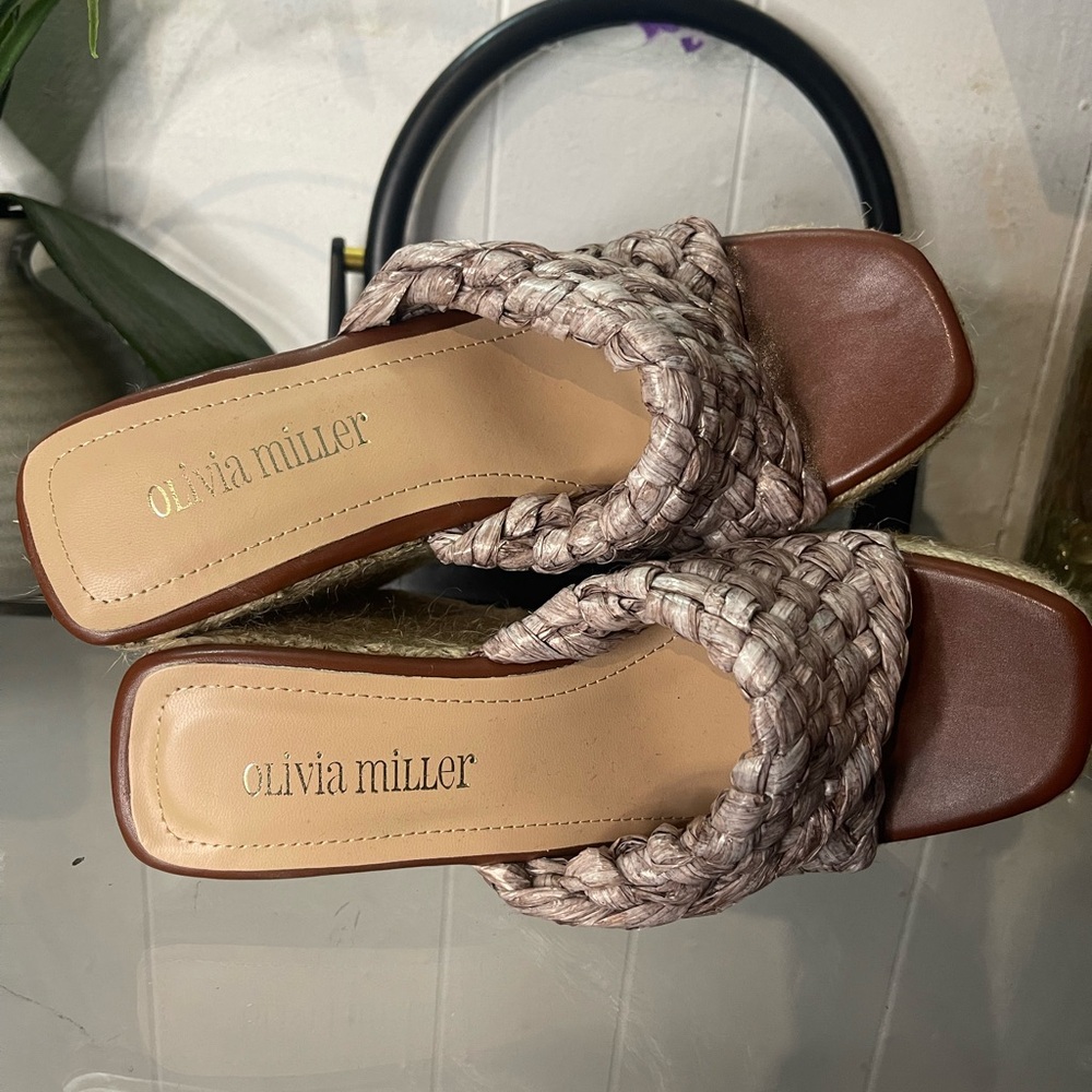 Olivia Miller Brown and Tan Sandals with Knotted Detail